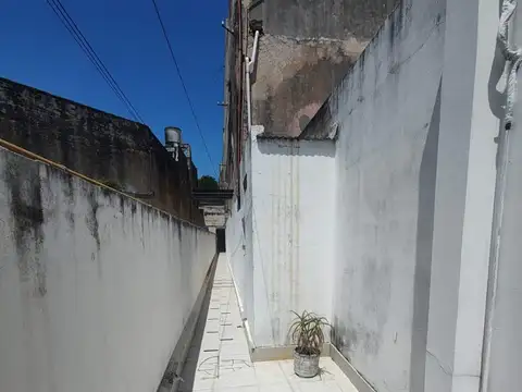 gualeguaychu 400, Piso 0