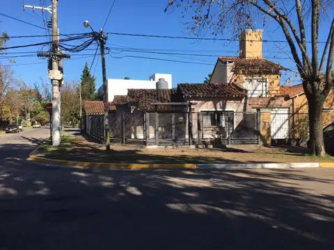 Casa en Venta en City Bell, USD 350.000