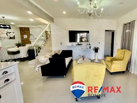 Casa en Venta al Este