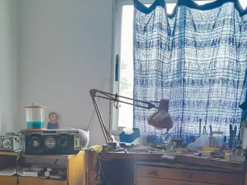 Casa 6 ambientes con 2 baños