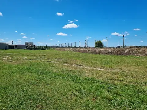 Terreno en Venta en San Sebastian, USD 28.000