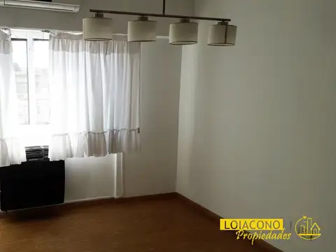 Depto 3 amb c/cochera y balcón - Av. Riestra al 5500 - Loiacono Propiedades