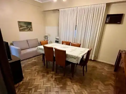 Departamento en Venta en Parque Chacabuco, USD 130.000