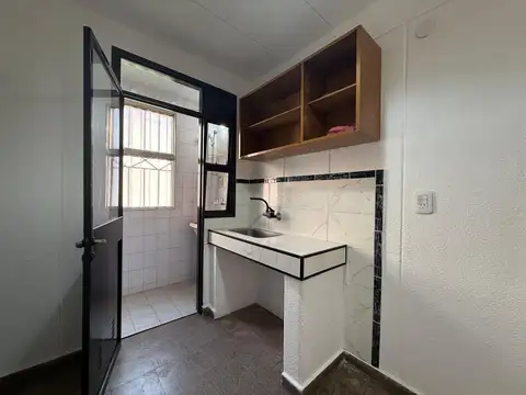 Departamento 5 ambientes con 1 baño