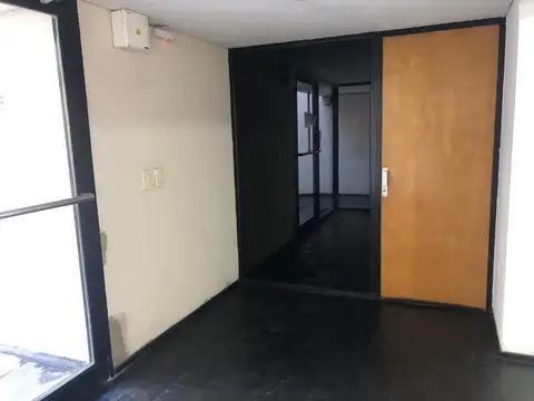 Oficina en Venta 20 años