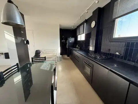 Mendoza 2500, Piso 13