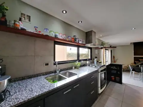 Casa en Venta en Campana, USD 130.000