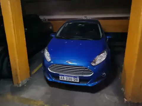 AMPLIA Cochera en venta en Villa Devoto