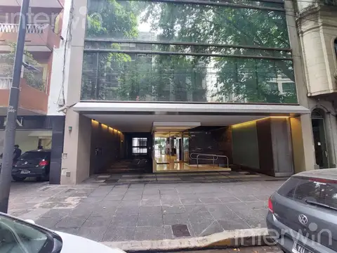 Excelente Oficina de 150 m2 con vista abierta y 2 Cocheras en Palermo