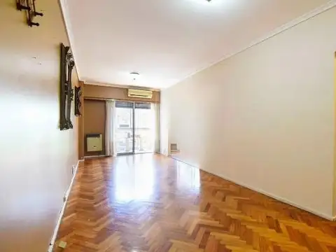 Departamento en venta - 2 Dormitorios 2 Baños - Caballito