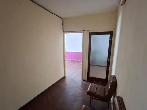 Oficina en Alquiler 60 años