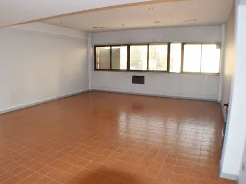 SAN MARTIN, AV. 100, Piso 2