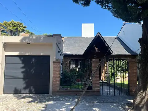 Chalet Castelar Norte. APTO CREDITO BANCO NACION