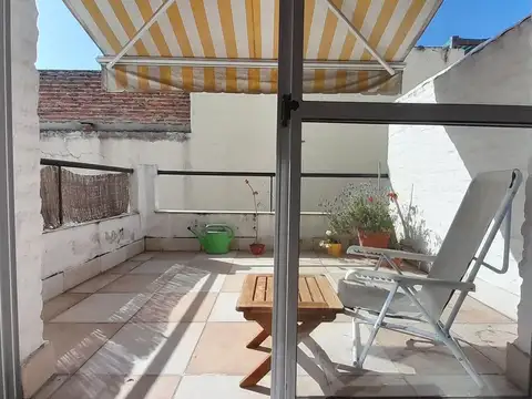 Depto Tipo Casa en Venta en Parque Chacabuco, USD 105.000