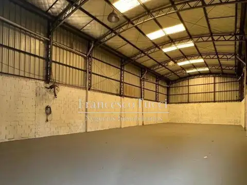 Galpón en venta Ituzaingó
