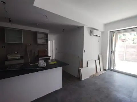 Depto Tipo Casa en Venta en Pilar, USD 107.000