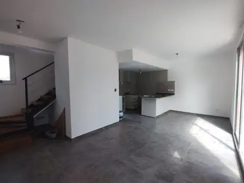Depto Tipo Casa en Venta de 2 dormitorios