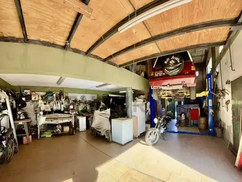 Galpon en Venta 10  mts Frente