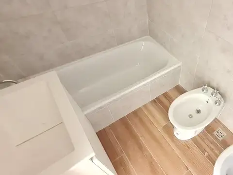 Depto Tipo Casa 2 ambientes con 1 baño