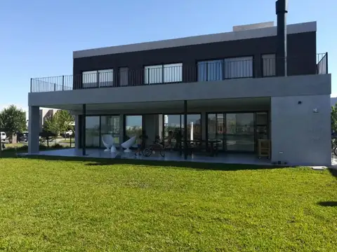 Aal Alquiler Anual Espectacular Casa El Canton Isl