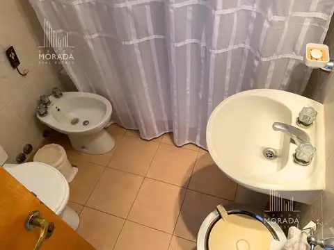 Monoambiente en venta en Villa Morra Pilar excelente estado y ubicacion muy bajas expensas