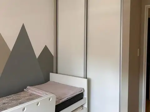 La Pampa 5000, Piso 8