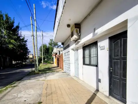 Agustin Alvarez  al 2200