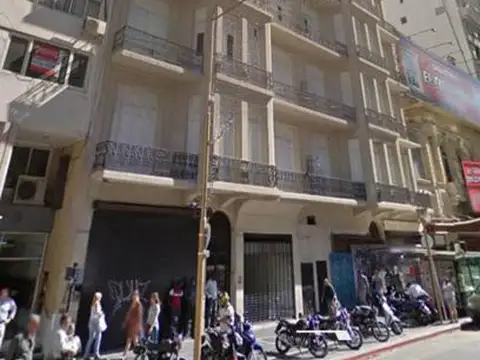 Av, Corrientes al 1200