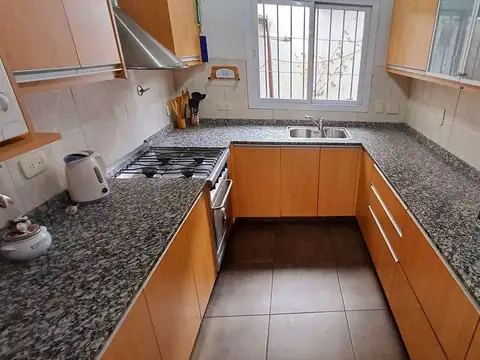 Enrique Fernández 1300