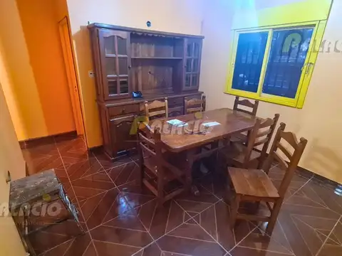 DEPARTAMENTO AMOBLADO 3 AMBIENTES C/ LAVADERO Y COCHERA - VI