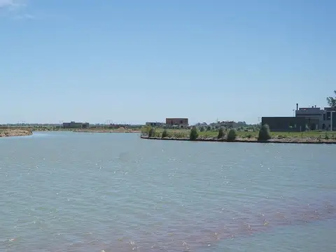 Terreno en Venta en Countries y Barrios Cerrados en San Vicente, USD 27.000