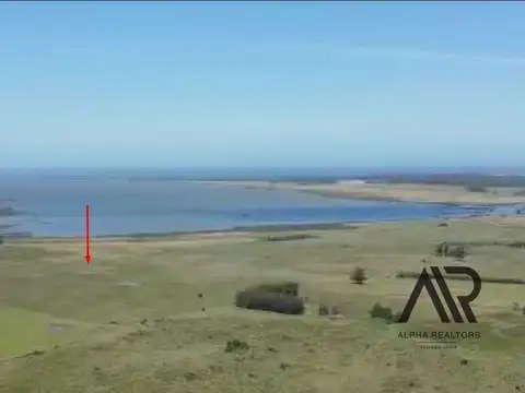 Chacra de hectáreas, Laguna de José Ignacio/Camino Medellín/Ruta 104. 100