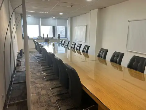 Oficina en Venta en Microcentro (Montserrat) - Edificio Histórico sobre Av. de Mayo