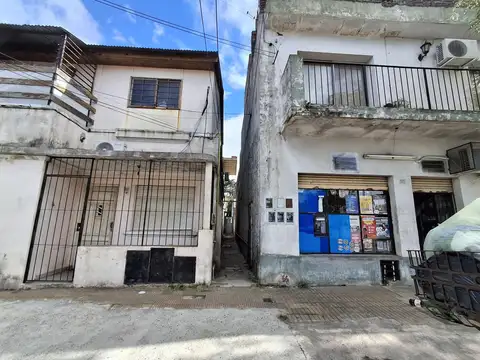 Depto Tipo Casa en Venta 40 años
