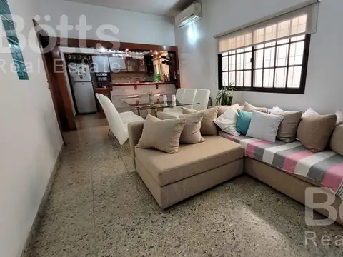 Depto Tipo Casa en Venta de 2 dormitorios