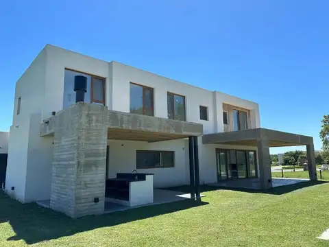 Casa en Venta en Pilara, USD 890.000