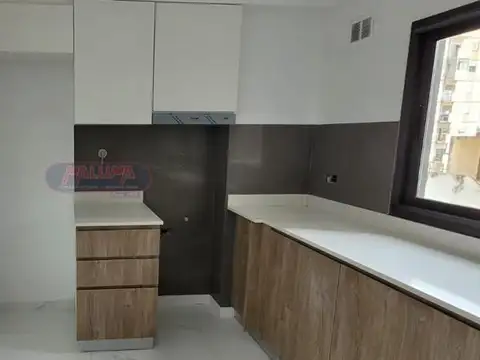 Av. Escalada 1000, Piso 5