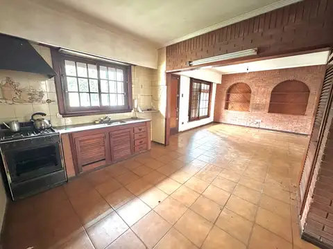 Casa en Venta en Quilmes Oeste, USD 140.000