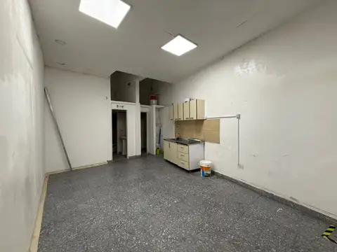 Local en alquiler en Parque Chacabuco