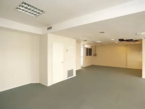 Oficina Monoambiente con 2 baños