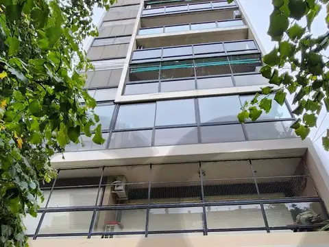 Departamento 5 ambientes con 3 baños