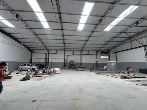 Galpon en Alquiler A Estrenar