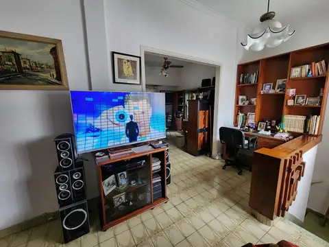 Depto Tipo Casa en Venta 40 años