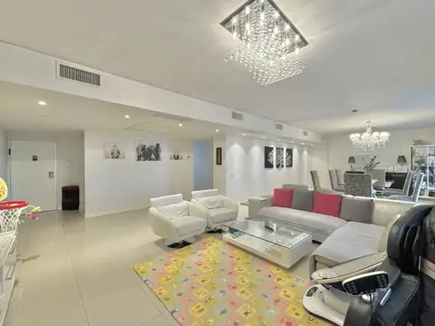 Departamento en Venta de 5 dormitorios