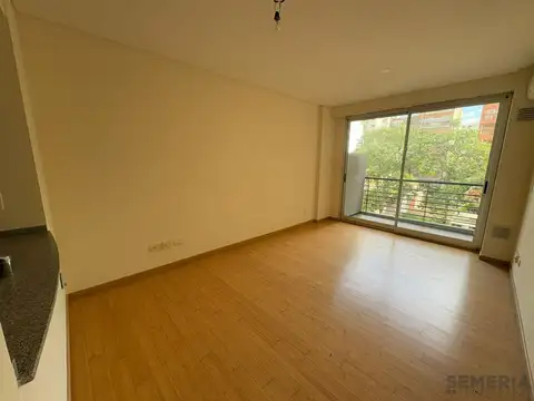 Arcos 2600, Piso 4