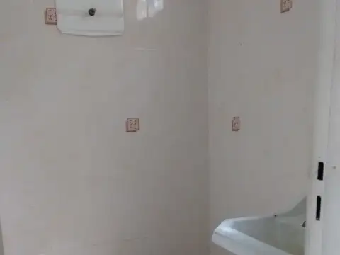 Local en Alquiler en Villa Martelli, $ 270.000