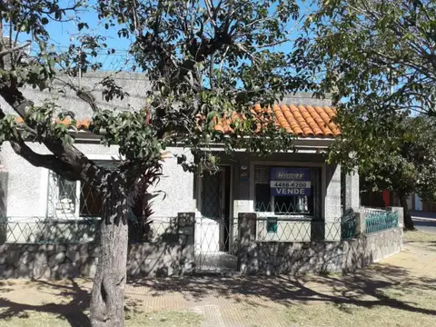 Dardo Rocha esquina Galileo 700