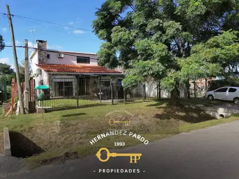 Casa de 3 dormitorios mas apartamento, Solymar Norte