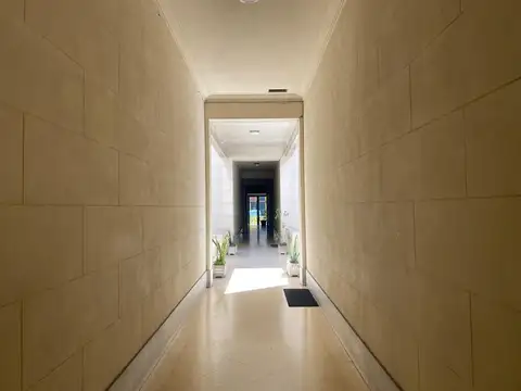 AV. FEDERICO LACROZE 3800, Piso PB