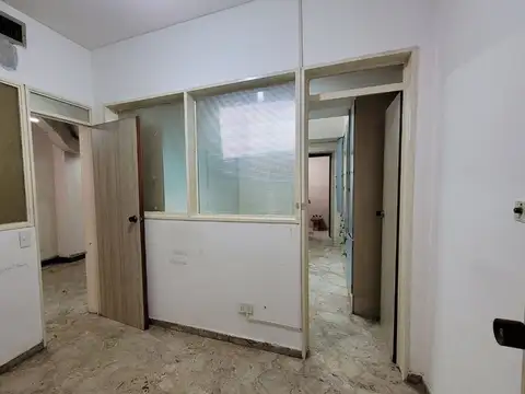 Local en Venta en Flores, USD 99.000